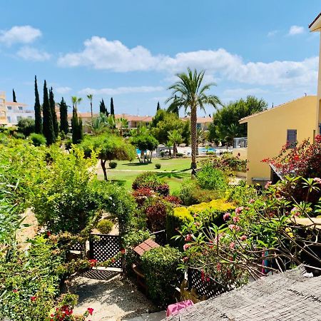 Paphos 101 Hippo Apartment In Popular Regina Gardens מראה חיצוני תמונה
